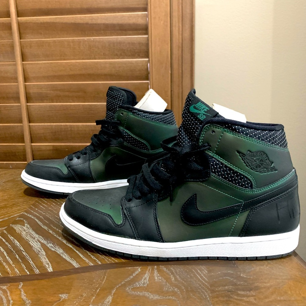 Jordan 1 SB